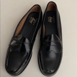 Bass penny loafers
